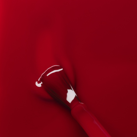 Лак для нігтів з вишнево-червоним відтінком Manucurist Green™ Red Cherry, 15 мл