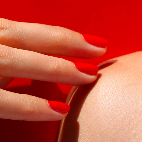 Лак для нігтів Manucurist Green™ Poppy Red, 15 мл