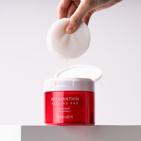 Пілінг-диски з антиоксидантним комплексом та бакучіолом Terrazen astaxanthin peeling pad, 60 шт / 175 мл