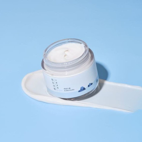 Легкий увлажняющий крем с морской водой ROUND LAB 1025 Dokdo Light Cream, 80 мл