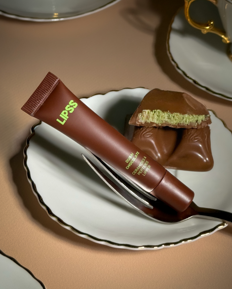 Lipper-блиск LIPSS Dubai Chocolate, 8 мл