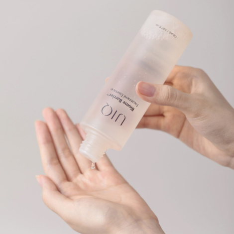 Мініатюра мультифункціональної есенції UIQ Biome Barrier™ Treatment Essence, 20 мл