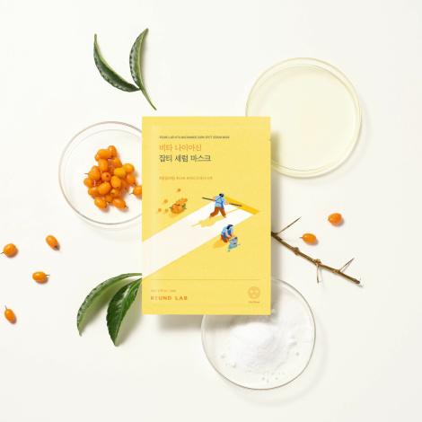 Освітлювальна тканинна маска з вітаміном C та ніацинамідом ROUND LAB Vita Niacinamide Dark Spot Serum Mask