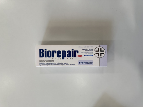 Зубная паста Biorepair Plus « Профессиональное отбеливание» "PRO White", 75 мл