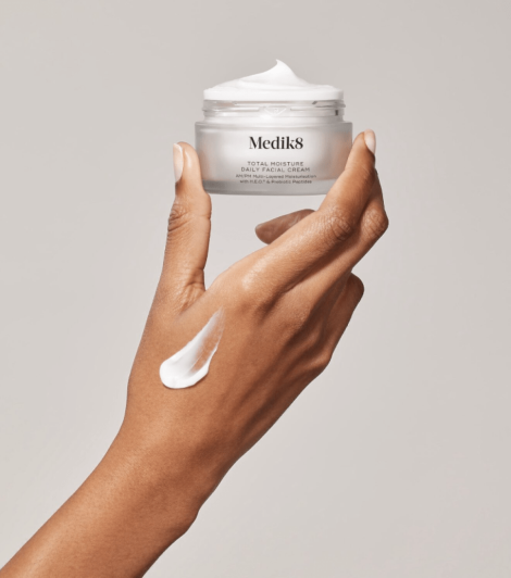Легкий зволожуючий крем Medik8 Total Moisture Daily Facial Cream, 50 мл