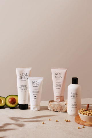Живильний шампунь з маслом ши Rated Green REAL SHEA COLD PRESSED SHEA BUTTER NOURISHING SHAMPOO, 400 мл