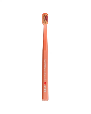 Набор зубных щеток Curaprox 5460 Love Edition 2026, ultra soft, 2 шт